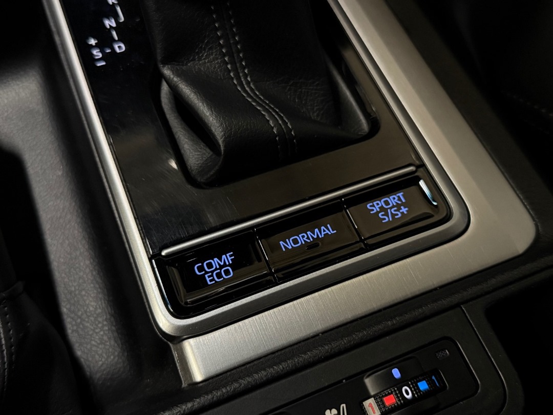 Land Rover Défenseur P400e AWD HSE – Image 11