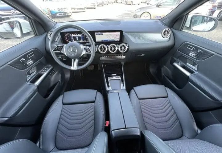 MERCEDES CLASSE GLA 250 E 1.3i - 16v Turbo Hybrid – Image 15