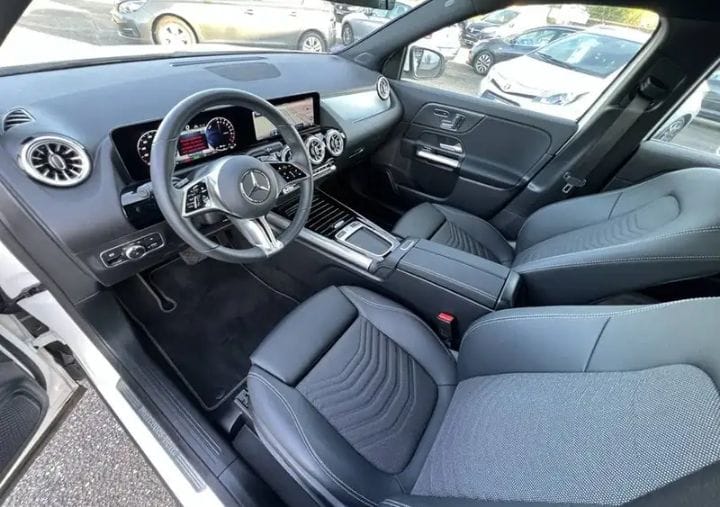 MERCEDES CLASSE GLA 250 E 1.3i - 16v Turbo Hybrid – Image 16