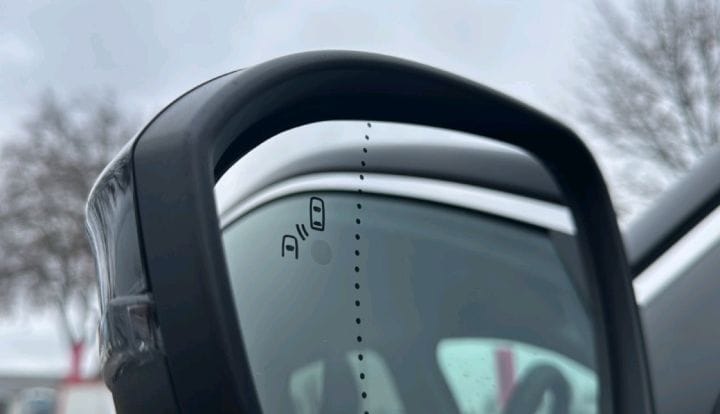 RENAULT MEGANE ETECH 220 CH AUTONOMIE CONFORT GSR2 – Image 28