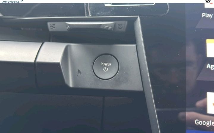RENAULT MEGANE ETECH 220 CH AUTONOMIE CONFORT GSR2 – Image 30