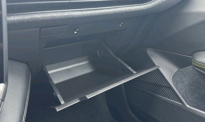 RENAULT MEGANE ETECH 220 CH AUTONOMIE CONFORT GSR2 – Image 33