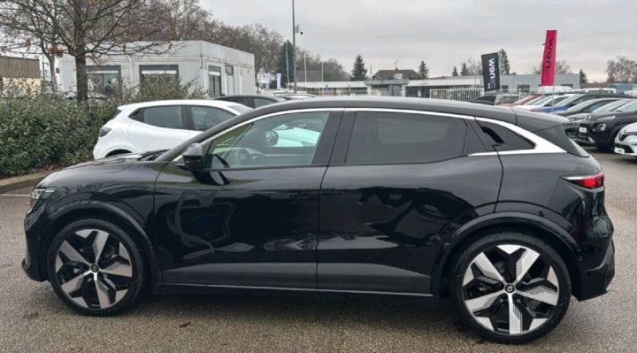 RENAULT MEGANE ETECH 220 CH AUTONOMIE CONFORT GSR2 – Image 4