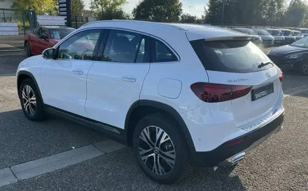 MERCEDES CLASSE GLA 250 E 1.3i - 16v Turbo Hybrid – Image 6