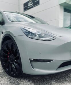 Tesla Model Y EV AWD