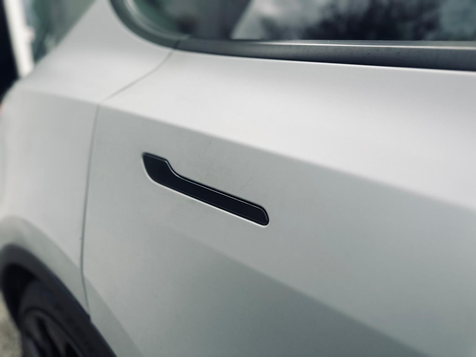 Tesla Model Y EV AWD – Image 13