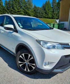Alternative view of Toyota RAV4 2.2 D-4D 4x4 Dynamic